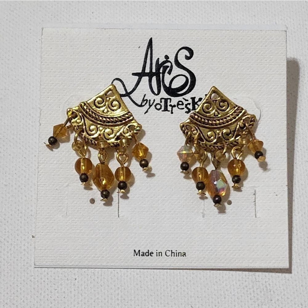 TRESKA chandelier beaded dangle earrings new